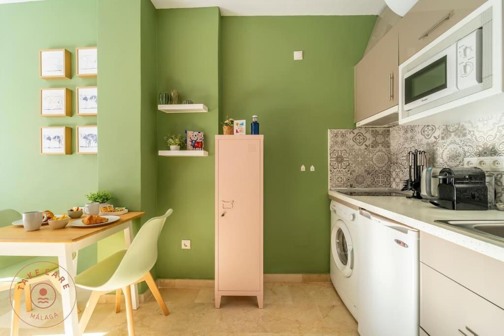 Estudio Toro In Malaga Met Dakterras Εξωτερικό φωτογραφία