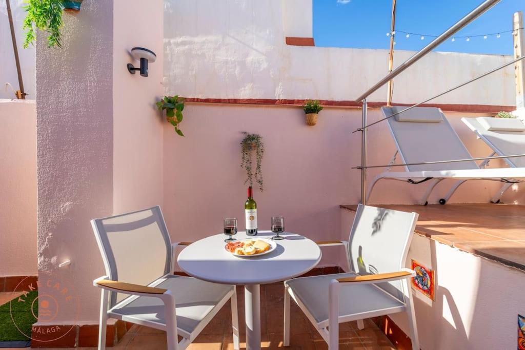 Estudio Toro In Malaga Met Dakterras Εξωτερικό φωτογραφία