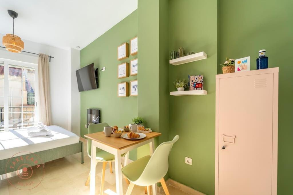 Estudio Toro In Malaga Met Dakterras Εξωτερικό φωτογραφία